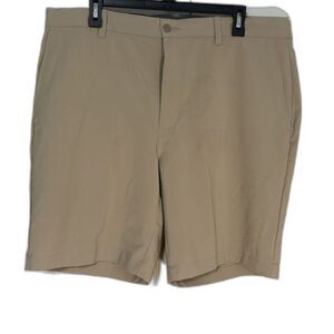 Ben Hogan Men Performance Khaki Golf Shorts size 38 length 9 in UPF protect NWT